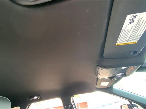 Used 2020 Chevrolet Blazer RS image 14