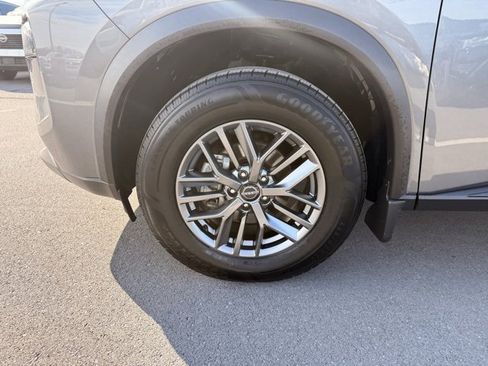 Certified 2023 Nissan Rogue S image 9