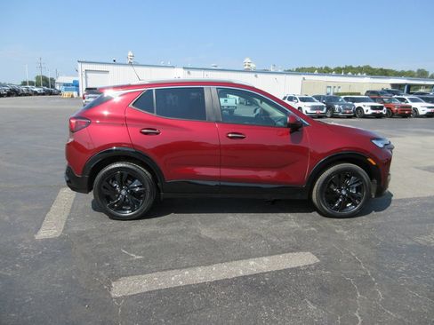 Certified 2024 Buick Encore GX Sport Touring w/ Comfort Package AWD/4WD image 5