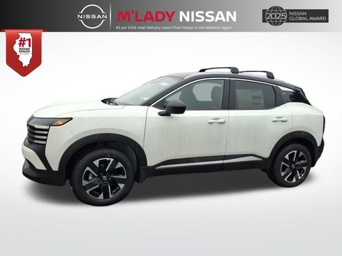 New 2026 Nissan Kicks SV image 4