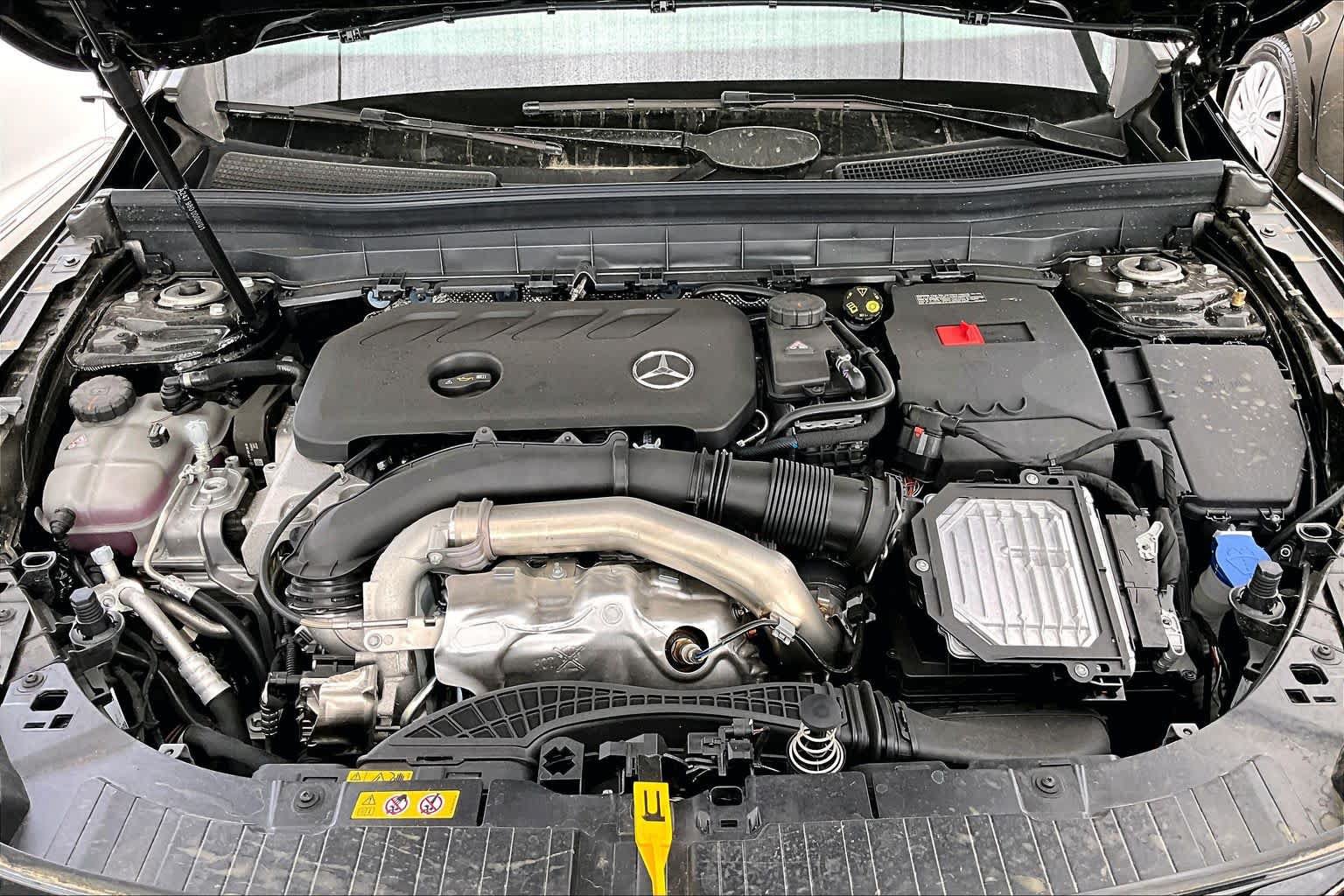 Used 2026 Mercedes-Benz GLB 250 image 17