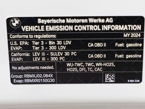 Certified 2024 BMW 330i Sedan w/ Convenience Package image 34