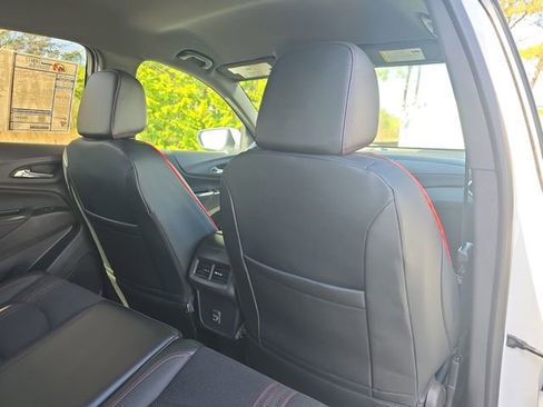 Used 2024 Chevrolet Equinox RS image 11