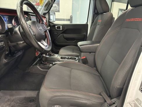 Used 2022 Jeep Wrangler Unlimited Rubicon w/ LED Lighting Group image 21