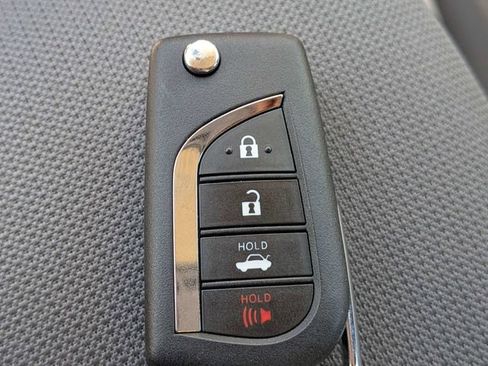 Used 2025 Toyota Corolla LE FWD image 26