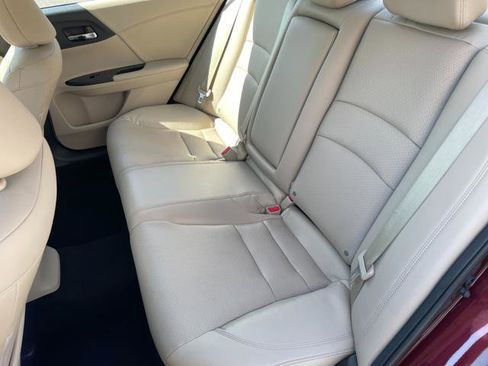 Used 2017 Honda Accord EX-L image 26