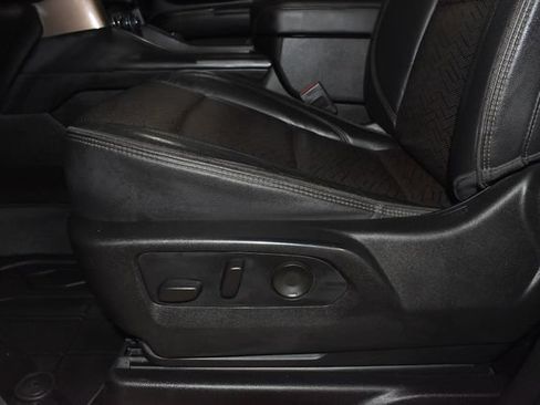 Used 2021 Chevrolet Tahoe High Country AWD/4WD image 12