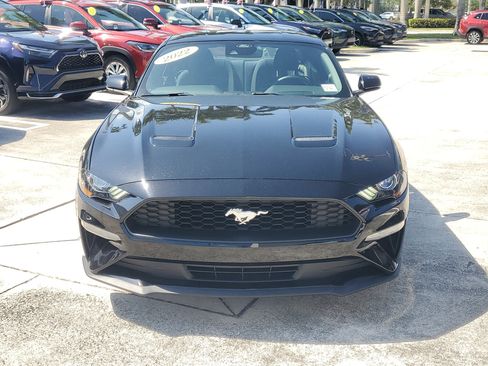 Used 2022 Ford Mustang Coupe w/ Equipment Group 101A RWD image 8