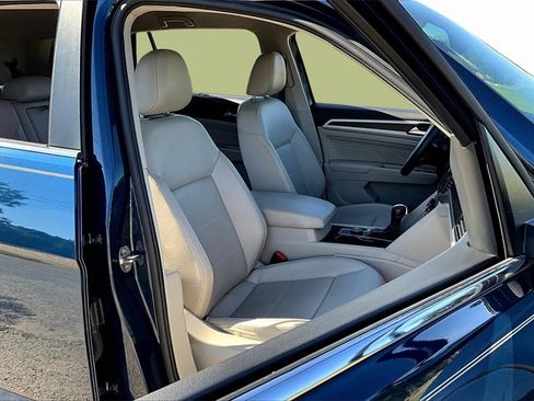 Used 2022 Volkswagen Atlas SE image 7