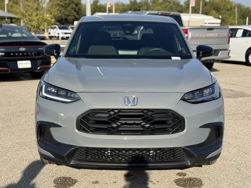 Used 2024 Honda HR-V Sport image 2