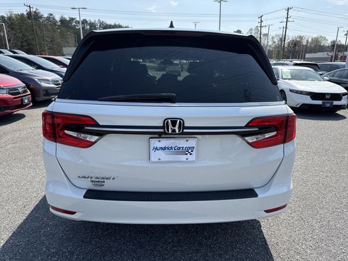 Certified 2022 Honda Odyssey EX-L image 9