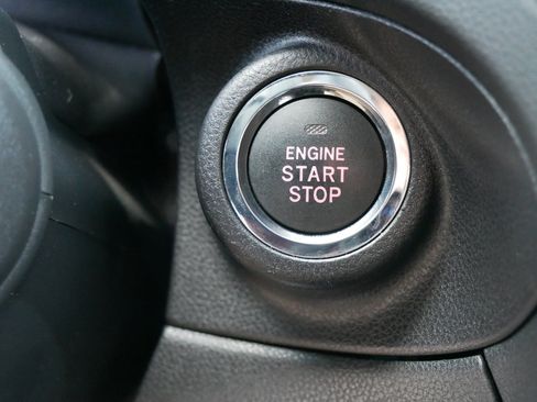 Used 2022 Subaru Ascent Premium w/ Convenience Package image 33