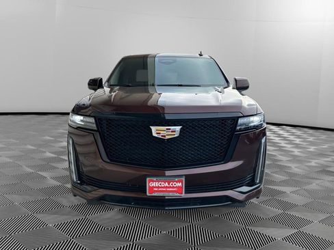 Used 2022 Cadillac Escalade Sport w/ Touring Package image 2