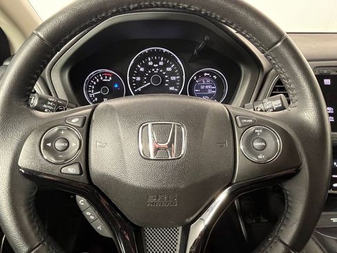 Used 2018 Honda HR-V EX-L image 8