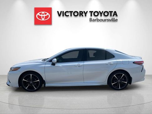 Used 2019 Toyota Camry XSE FWD image 2