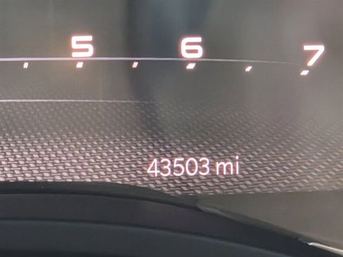 Used 2024 RAM 1500 Laramie image 11