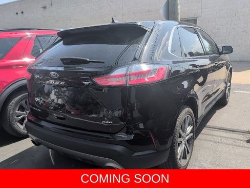 Used 2023 Ford Edge Titanium w/ Equipment Group 301A AWD/4WD image 8
