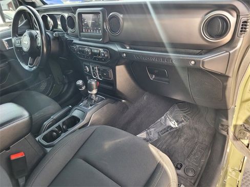 Used 2020 Jeep Wrangler Unlimited Sport S image 16