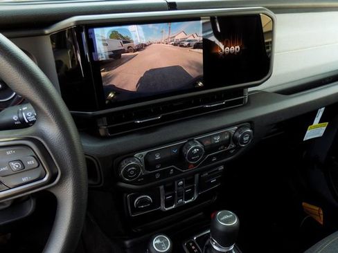 New 2026 Jeep Gladiator Sport image 16