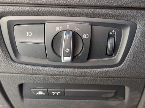 Used 2019 BMW 230i xDrive Convertible w/ Convenience Package image 21