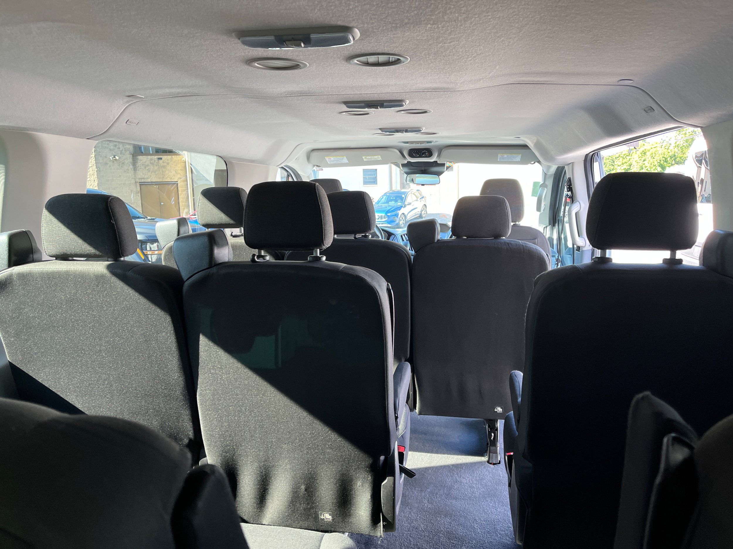 Used 2017 Ford Transit 350 XLT RWD image 11