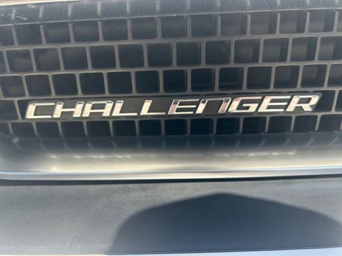 Used 2009 Dodge Challenger R/T RWD image 35