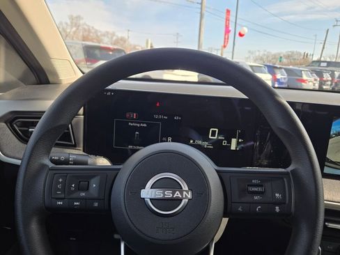 New 2026 Nissan Kicks S image 32