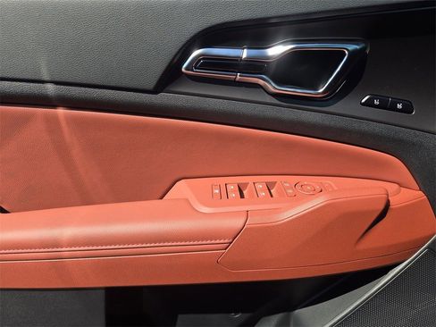 New 2026 Kia Sportage SX image 16