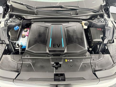 Used 2024 Hyundai Ioniq 5 SEL RWD image 28