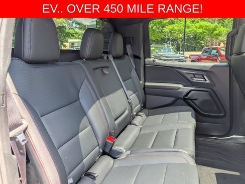 Used 2025 Chevrolet Silverado EV RST AWD/4WD image 23