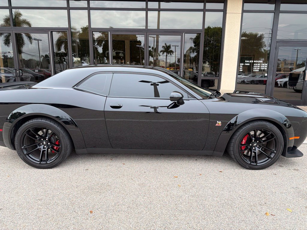 Used 2021 Dodge Challenger R/T Scat Pack RWD image 15