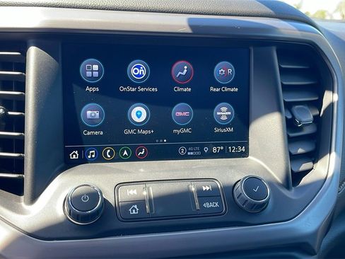 Used 2023 GMC Acadia AT4 w/ Technology Package image 17