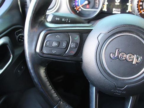 Used 2020 Jeep Gladiator Sport w/ Quick Order Package 24S image 17