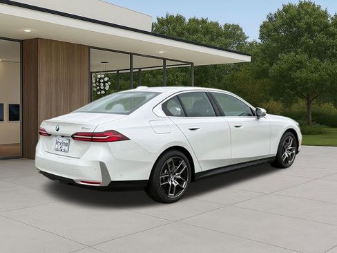 New 2026 BMW 530i w/ Premium Package RWD image 8