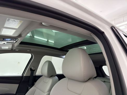 Used 2025 Hyundai Tucson SEL AWD/4WD image 25