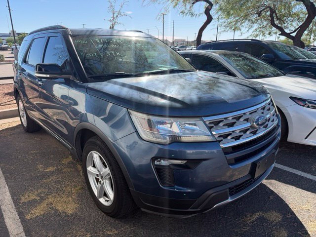 Used 2018 Ford Explorer XLT w/ Equipment Group 201A FWD image 2
