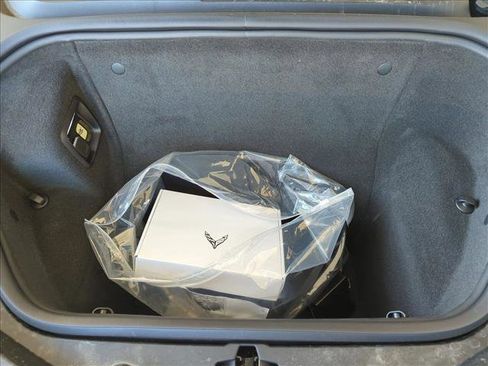 New 2026 Chevrolet Corvette Stingray Coupe w/ Z51 Performance Package RWD image 15