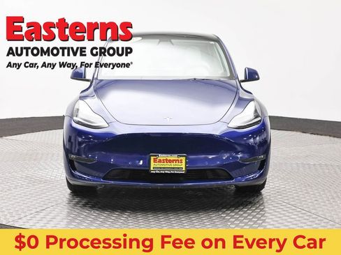 Used 2021 Tesla Model Y Long Range AWD/4WD image 2
