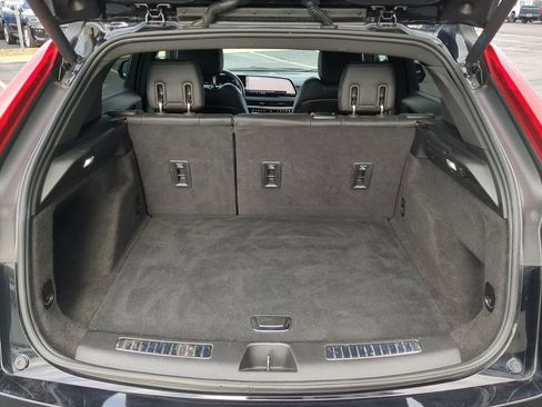 Used 2024 Cadillac XT4 Premium Luxury image 26