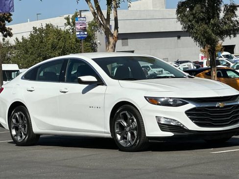 Used 2024 Chevrolet Malibu LT FWD image 10