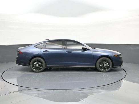 New 2025 Honda Accord SE image 21