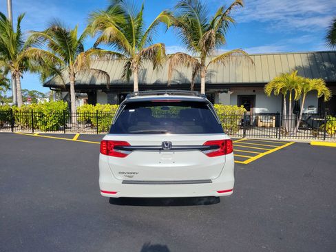 Used 2021 Honda Odyssey EX image 7