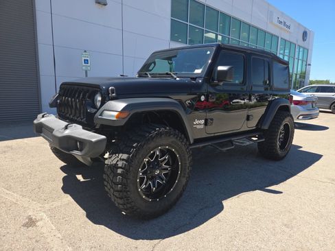 Used 2020 Jeep Wrangler Unlimited Sport S AWD/4WD image 8