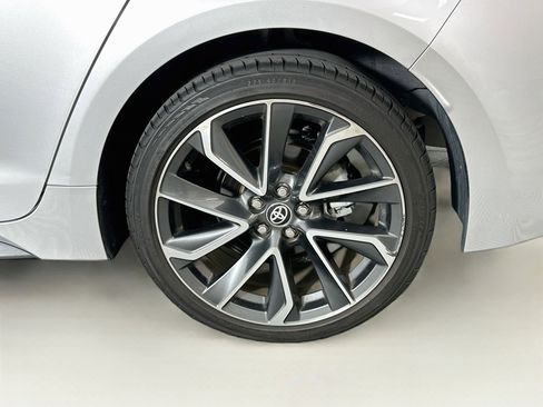 Used 2020 Toyota Corolla SE w/ Carpet Mat Package (TMS) FWD image 11
