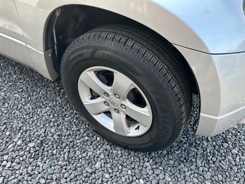 Used 2006 Suzuki Grand Vitara Premium image 8