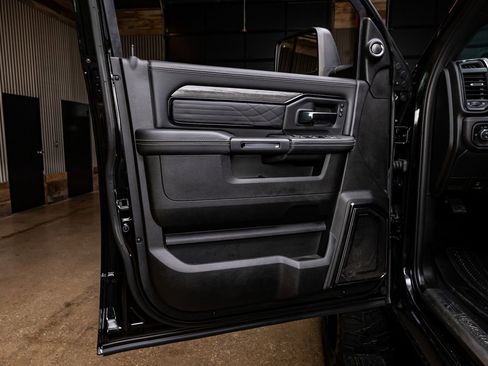 Used 2026 RAM 2500 Limited image 36