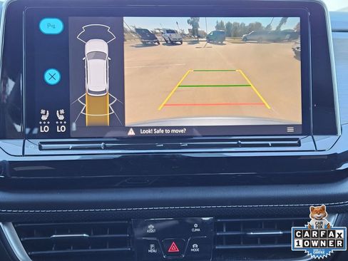 Used 2024 Volkswagen Atlas Cross Sport SE image 22