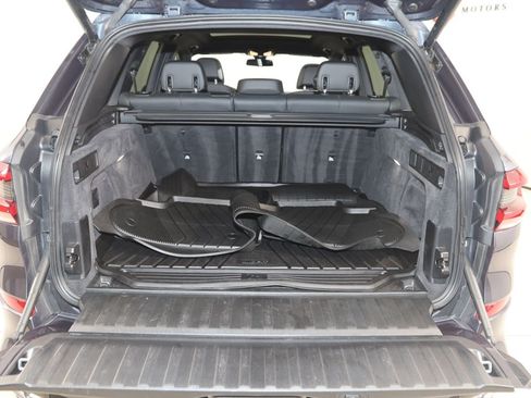 Used 2022 BMW X5 xDrive40i w/ M Sport Package AWD/4WD image 45