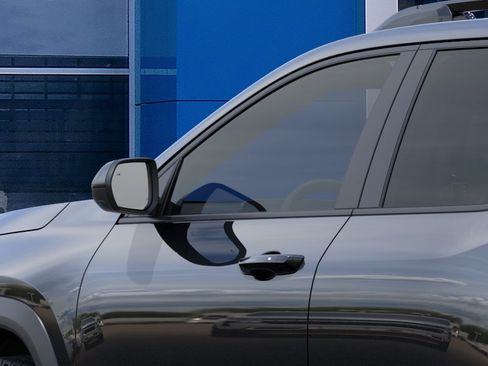 New 2026 Chevrolet Equinox LT AWD/4WD image 12
