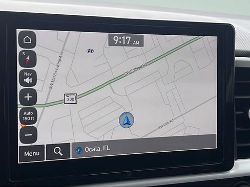 Used 2025 Hyundai Venue Limited FWD image 18